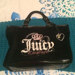 🚫On hold🚫Adorable velour juicy bag