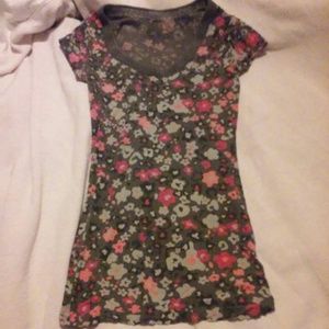 Dark green floral Tee