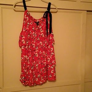 Flowered pink blouse