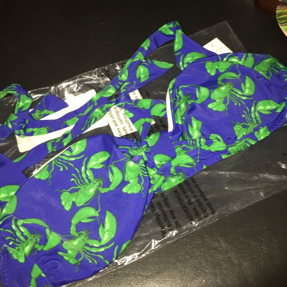 ☀️Bathing Suit with lobster 🦞 design - Picture 3 of 11