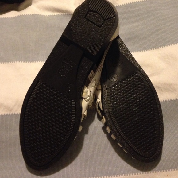 🆕 Leather Huaraches - Picture 4 of 4