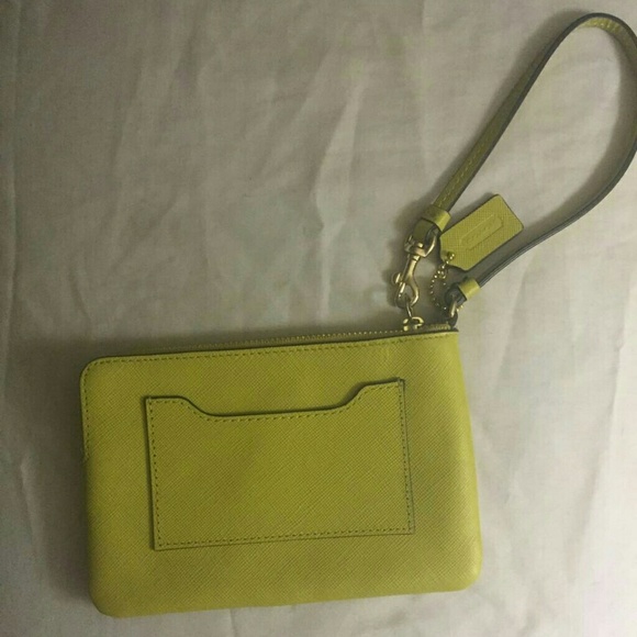 Coach wristlet - Picture 2 of 2