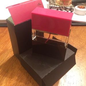 MAC creations perfume hue:Dejarose