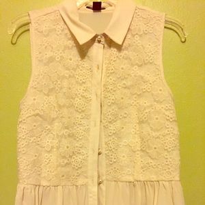 Sleeveless Blouse