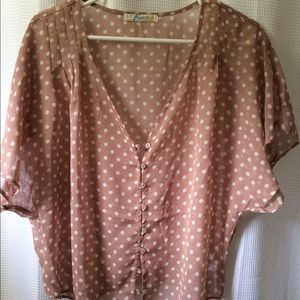 Sheer size M top