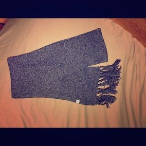 Blue Peruvian Imports woven scarf, 100% alpaca