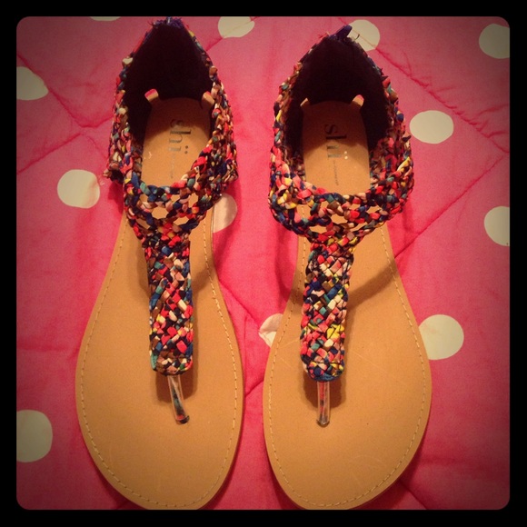 Journeys sandals cute size 10 women's