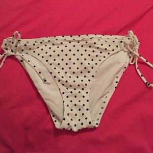 White VS bikini bottoms with black polka dots