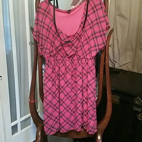Sz1x pink plaid dress