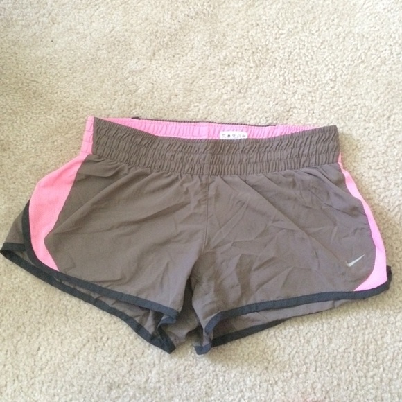 Nike shorts bundle - Picture 2 of 3