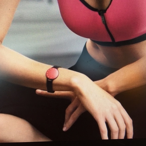 Final Price drop! Victoria Secret Fit Bit! 🌻