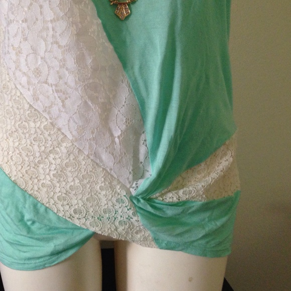 Bundled - Picture 2 of 4