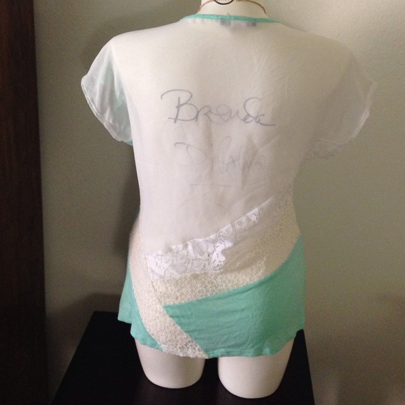 Bundled - Picture 3 of 4