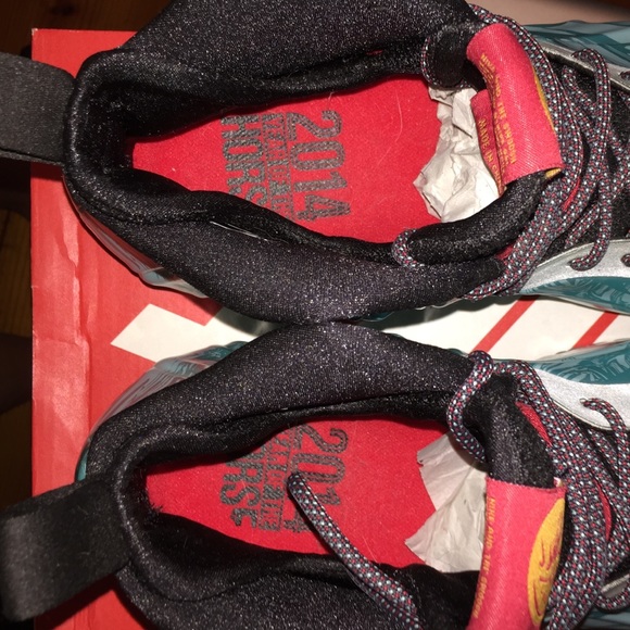 Nike air flight posite year of the horse size 9.5 - Picture 4 of 4