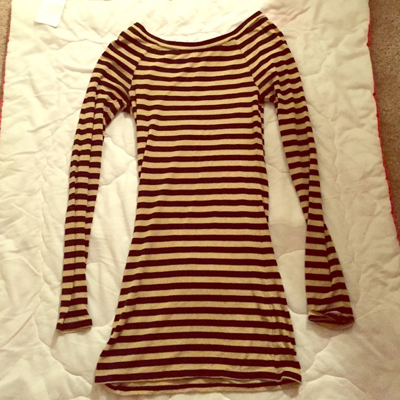 Express Tops - Express Gold and black striped form fitted shirt