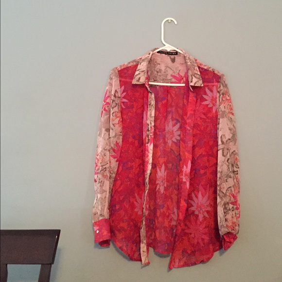 Brand new Ivanka trump button down