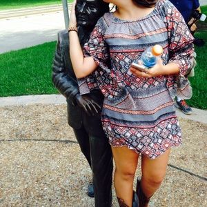 ❌❌SOLD❌❌Super cute Aztec dress