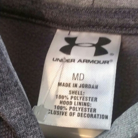 Under armour hoodie - Picture 3 of 3