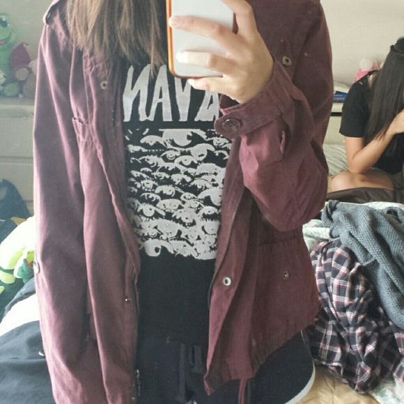 Brandy melville maroon hailey jacket - Picture 2 of 2