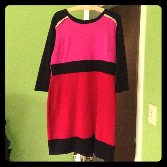 Retro '80s/'90s Body Conscious Plus Size Dress