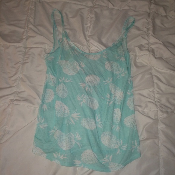 NWOT Victoria Secret PINK pineapple top small