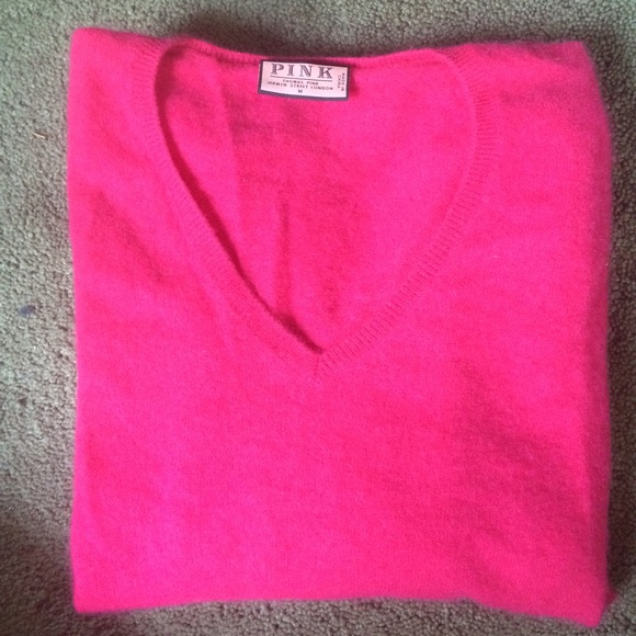 Cashmere Thomas Pink Sweater NWOT