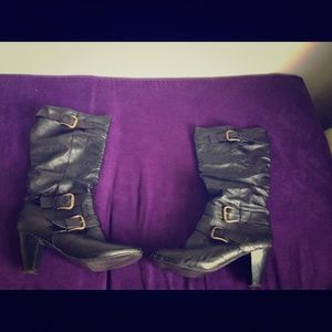 Cute Black Boots!