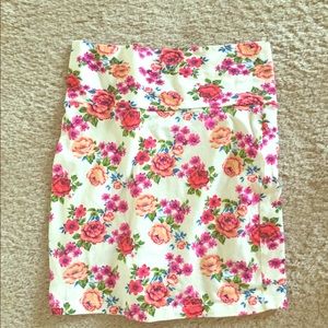 Flowered skirt