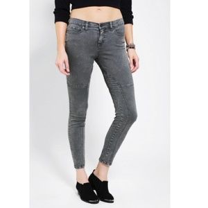 NWT BDG seamed mid rise twig jeans