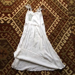 NWT Swimsuit Coverup ~ 👙👒🌞💞 ~ New never Worn