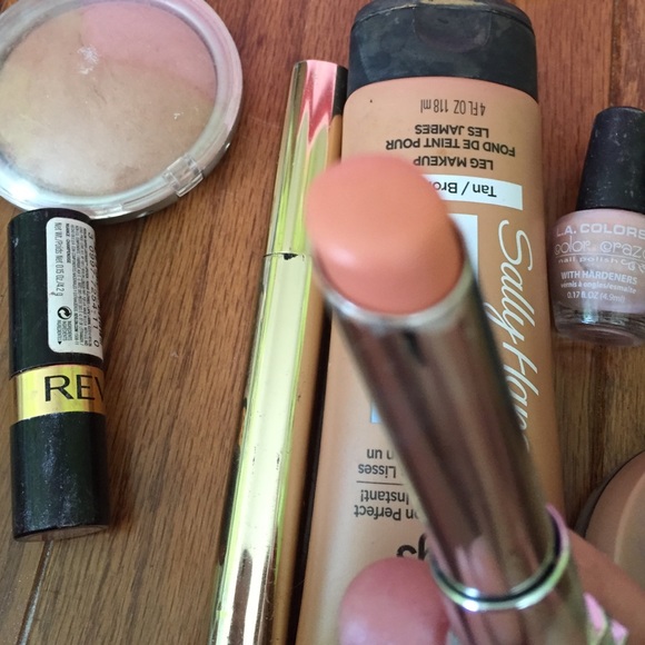 Nude bundle! - Picture 2 of 3