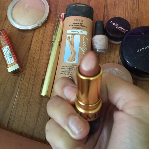 Nude bundle! - Picture 3 of 3