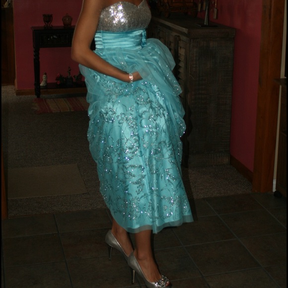 Prom Dress!!! - Picture 4 of 4