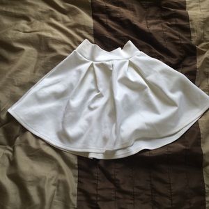 White High Waisted Scuba Knit Pleated Skirt