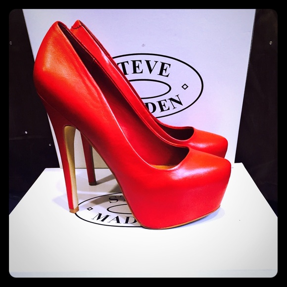 Steve Madden Shoes - Steve Madden Shoes