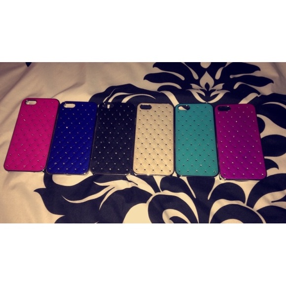 IPhone 5/5s case bundle