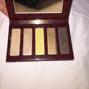 Lorac palette
