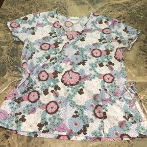 Set of 3 Scrub Tops Size Large