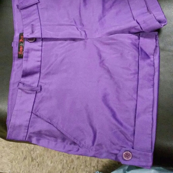 Honey bun purple shorts
