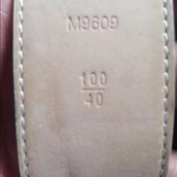 Louis Vuitton Damier Azur Belt - Picture 3 of 4