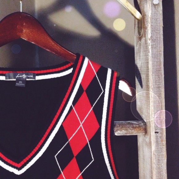 HP 🎉 preppy| argyle sweater