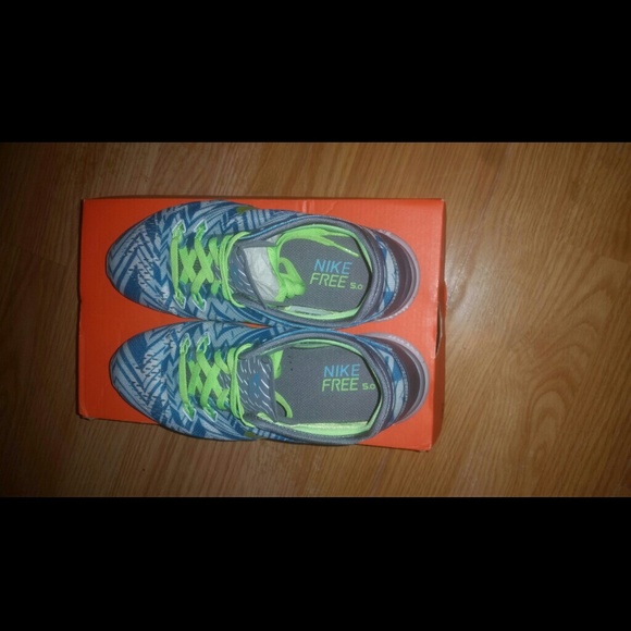 SOLD - Picture 3 of 4