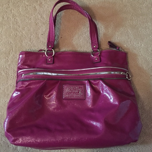 Coach Handbags - Coach Purse
