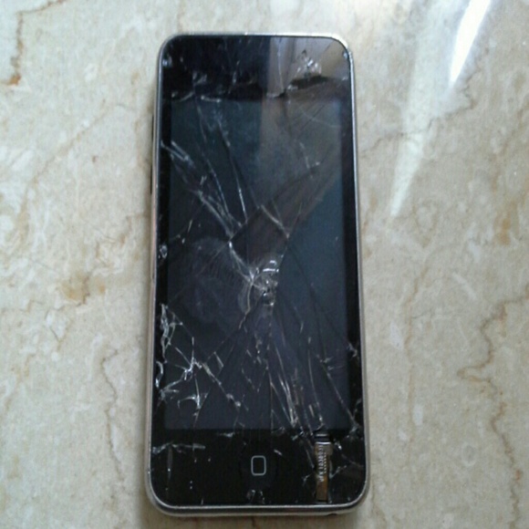 Ipod 2 and a htc droid - Picture 2 of 4