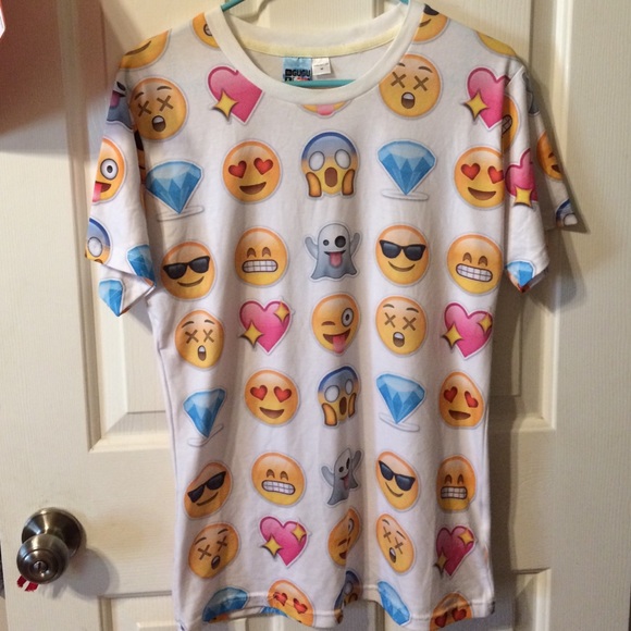 Emoji tshirt