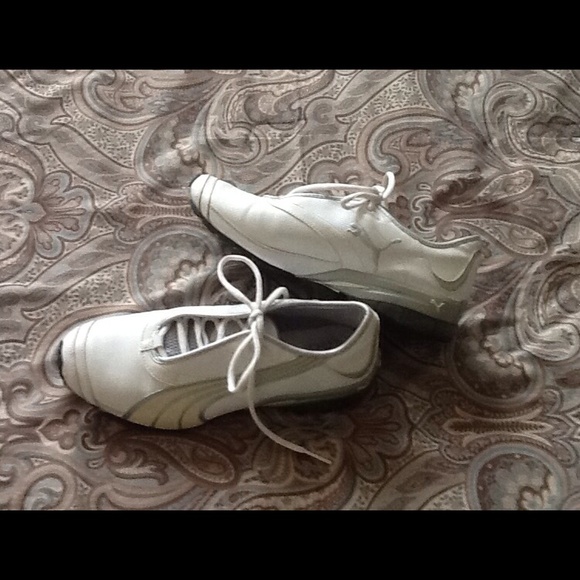 Puma Size 10 sneakers