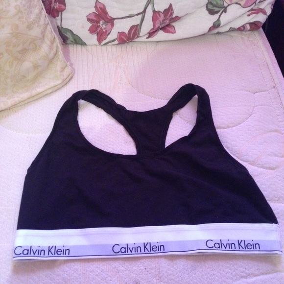 Calvin Klein Sports Bra