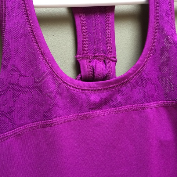 Workout Tank Top - Picture 2 of 4