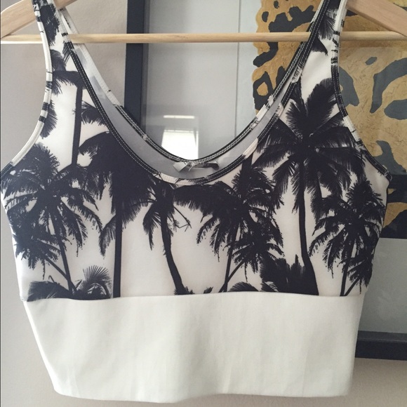 Zara Tops - 💥 PM Editor Share ZARA Crop Top