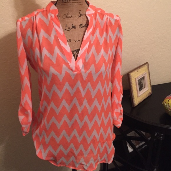 Chevron long sleeve shirt